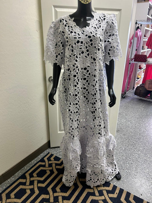 Elegant White Pearl & Lace Elegance